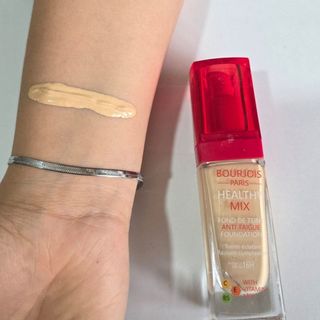 کرم پودر شیشه ای بورژوآ