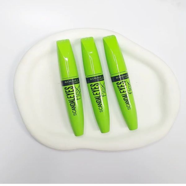 ریمل حجم دهنده وپرپشت کننده  پوکه سبز