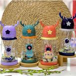 قمقمه شاخ گوزنی طرح فضانورد