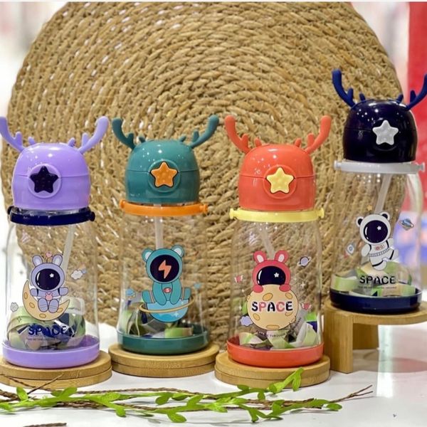 قمقمه شاخ گوزنی طرح فضانورد