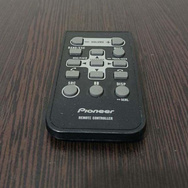 پخش کننده خودرو پایونیر (کارکرده) مدل MVH-S305BT