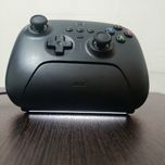 دسته بازی بی سیم ایت بیت دو آلتیمیت 2.4G (کارکرده)  8BitDo Ultimate 2.4G همراه با پایه شارژر