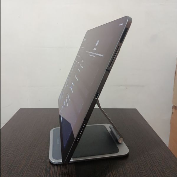 آیپد پرو 2021 سیم کارت خور 12.9 اینچ (کارکرده) IPad Pro 2021 M1 Cellular ظرفیت 256 گیگابایت و رم 8 گیگابایت