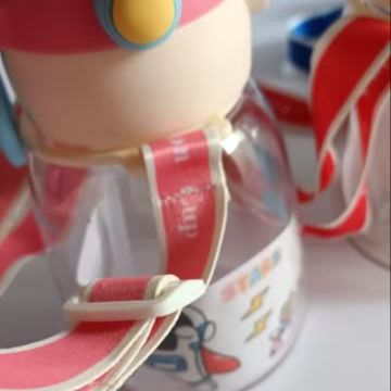 قمقمه طرح کلاه و هدفون