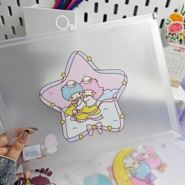 کاور پوشه‌ای کیکی و لالا