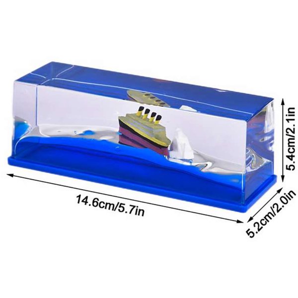 کشتی تایتانیک معلق