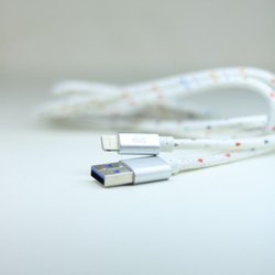 کابل آیفون چرمی