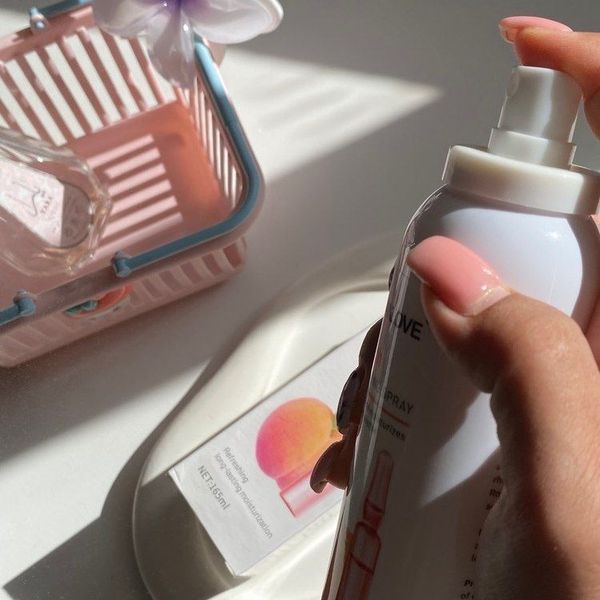 اسپری آب هلو سرسان لاو