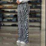 شلوار بافت طرح دار