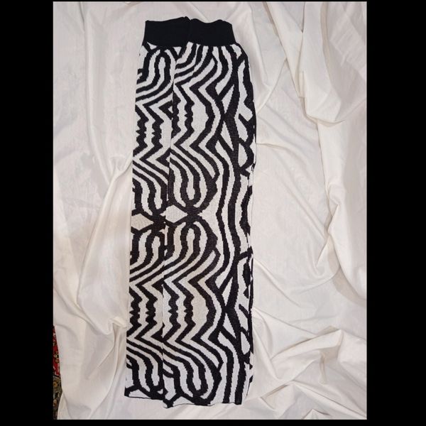 شلوار بافت طرح دار