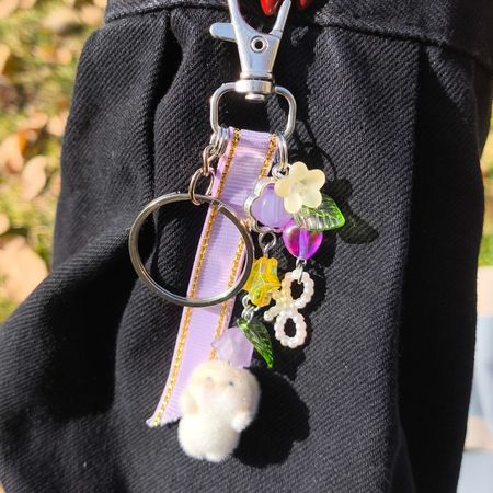 جاکلیدی خرگوش مخملی زرد و بنفش