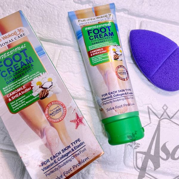 کرم رفع خشکی و ترک پا وکالی