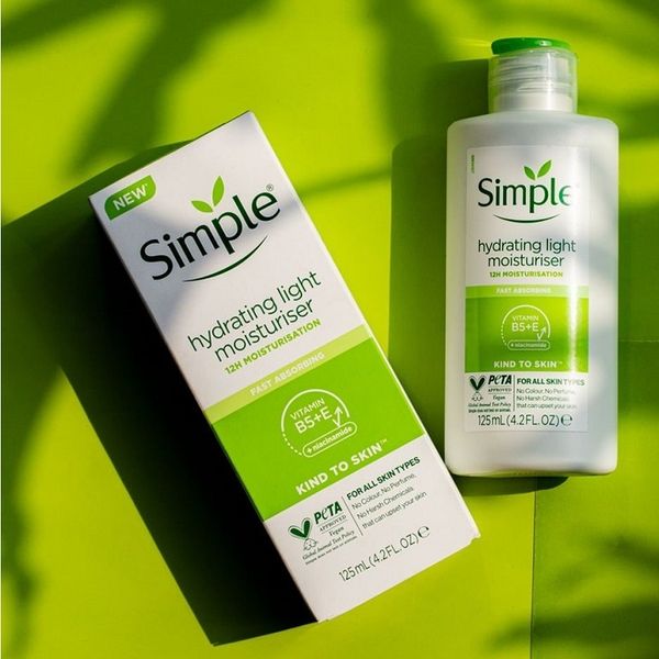 کرم آبرسان و مرطوب کننده سیمپل مدل لایت و ریچ  حجم 125 میل