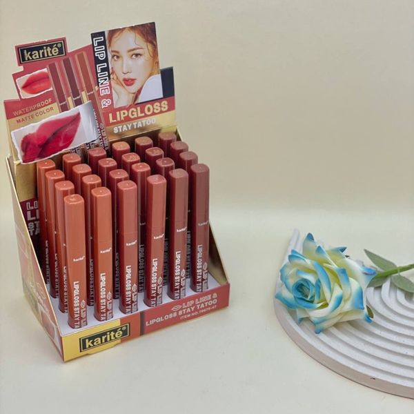 ماسک لب پیل‌آفی