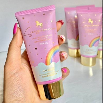 کرم آبرسان و مرطوب کننده یونیکورن