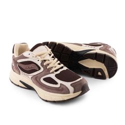 کفش مردانه اسپرت اشبالت قهوه ای Saucony