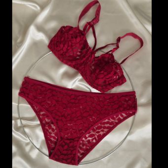 ست شورت و سوتین طرح گل رز در 2 رنگ