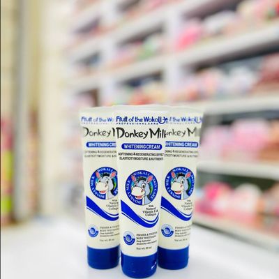 کرم تیوپی سفید کننده و آبرسان شیر الاغ