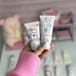 کرم دست عروسکی