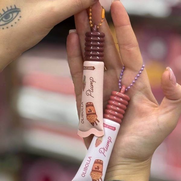 لیپ گلاس آویز دار اولیبولا