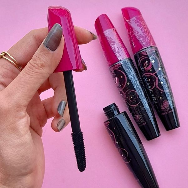 ریمل حجم دهنده و بلند کننده مشکی