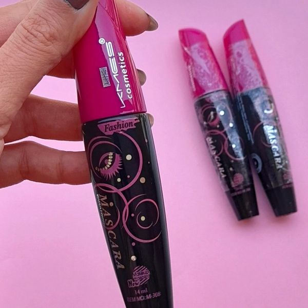 ریمل حجم دهنده و بلند کننده مشکی