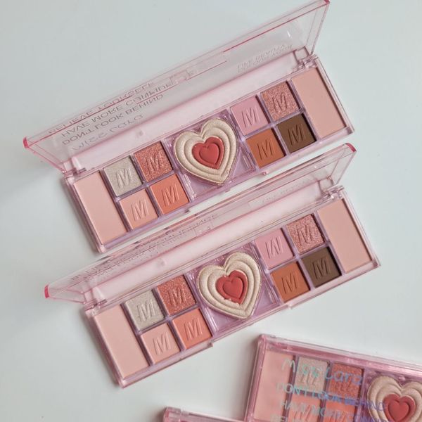 پالت سایه پینترستی قلبی