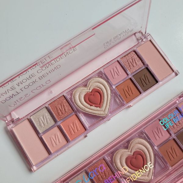 پالت سایه پینترستی قلبی