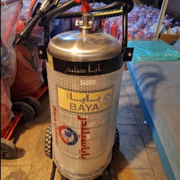 50 لیتری استیل آب و فوم بایا سیلندر