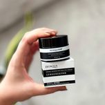 کرم دور چشم سم مار