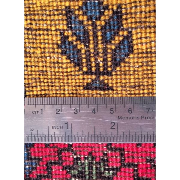 فرش دستباف سایز کناره سه متری زمینه زرد طلایی (تمام پشم یلمه طرح حوضی یا ترنج)کد 1636