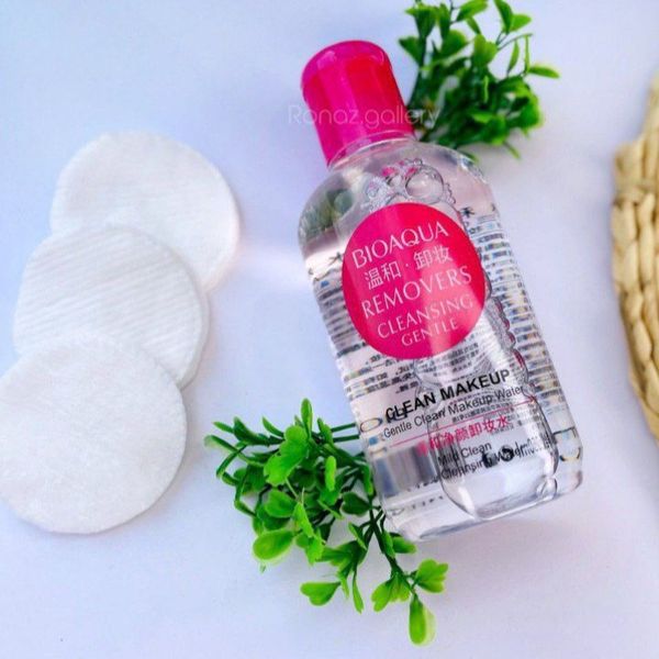 آرایش پاک کن شیمی