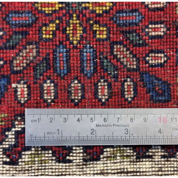 فرش دستباف سایز پادری یا پشتی (تمام پشم یلمه طرح خشت گردونه خورشید ) کد 5904