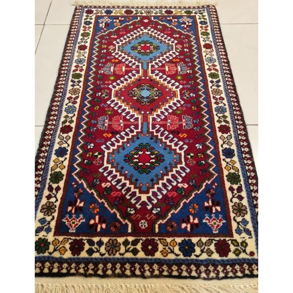 فرش دستباف سایز پادری یا پشتی زمینه لاکی (تمام پشم یلمه طرح حوضی) کد 5751