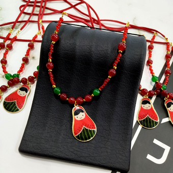 گردنبند یلدایی مدل ننه سرما