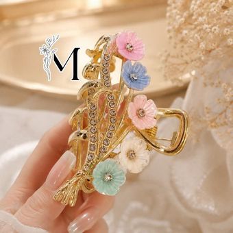 کلیپس جواهری