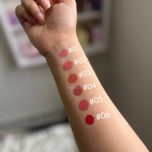 رژگونه مایع پددار