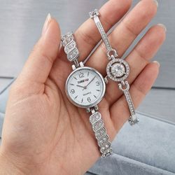 ساعت زنانه ست دستبندی برند TIME4U