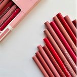 خط لب مخملی دراگون