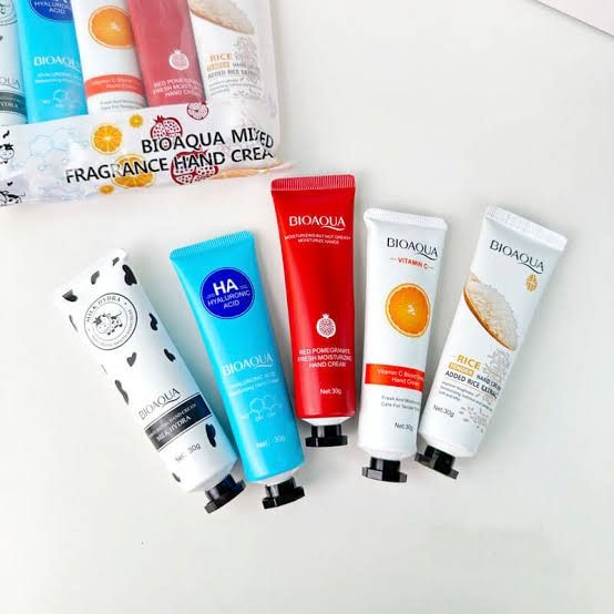 کرم مرطوب کننده دست