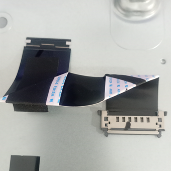 کد 236 # کابل LVDS ایکس‌ویژن 43XT725