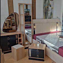 سرویس خواب کنتراست لوکس | کرم و مشکی با آینه‌های دفرمه