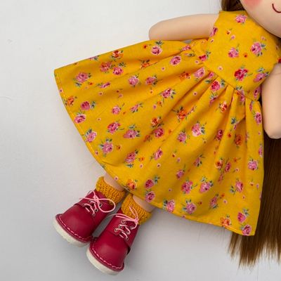 پیراهن زرد گلدار