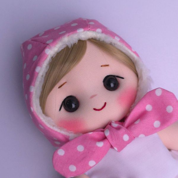 کلاه بندی صورتی