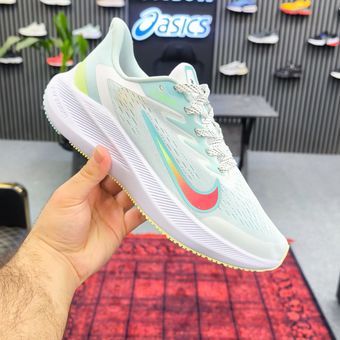 کتونی برند nike winflo