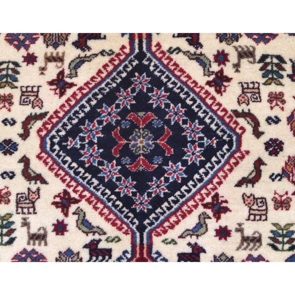 فرش دستباف سایز مربع یک و نیم در یک و نیم (تمام پشم یلمه طرح حوضی) کد 6018