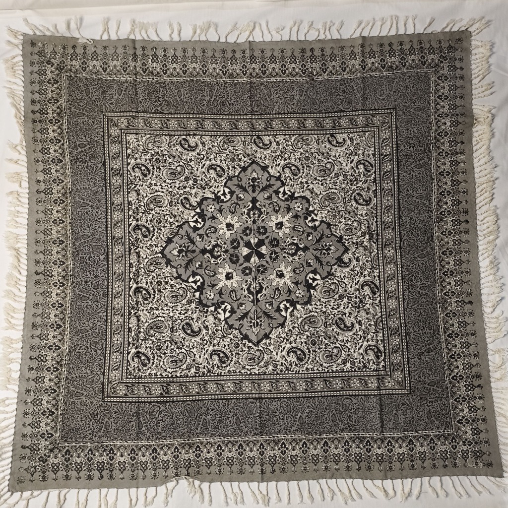 تصویر سفره قلمکار اسپادانا سری اعلا کد 106 