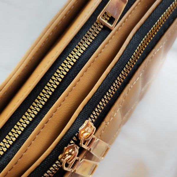 کیف دوشی شانا