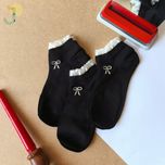 جوراب مچی کبریتی زنانه لبه حریر طرح گلدوزی پاپیون برند وارداتی