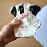 جوراب مچی کبریتی زنانه لبه حریر طرح گلدوزی پاپیون برند وارداتی